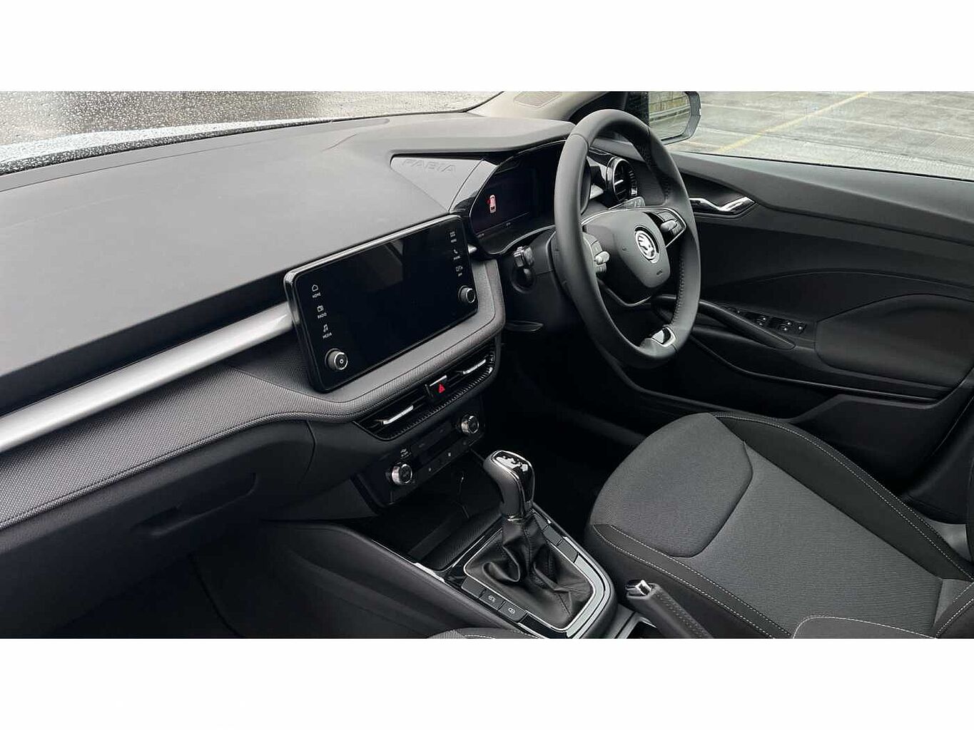 SKODA FABIA Hatch Design Edition 1.0 TSI 116 PS DSG