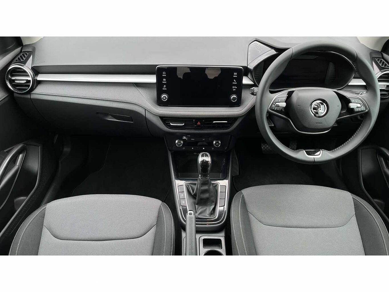 SKODA FABIA Hatch Design Edition 1.0 TSI 116 PS DSG