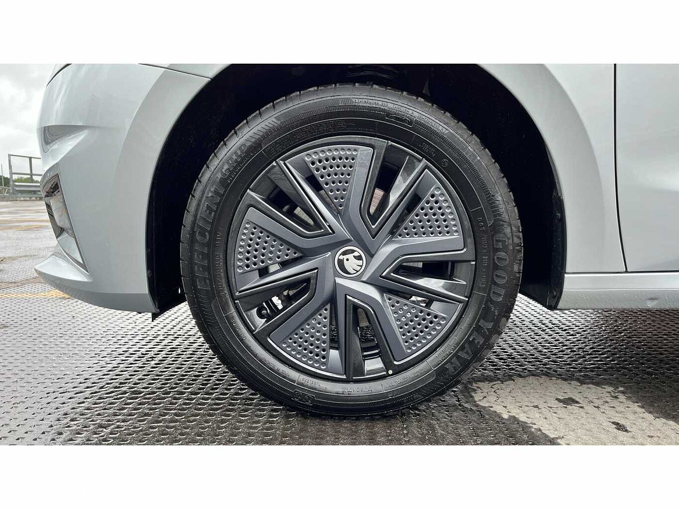 SKODA FABIA 1.0 TSI 116 Colour Edition 5dr DSG