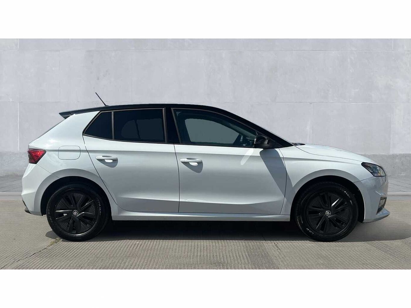 SKODA FABIA 1.0 MPI 80 Colour Edition 5dr