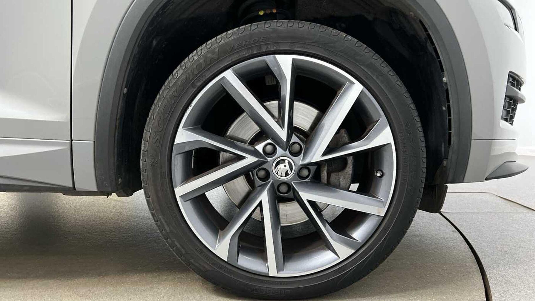 SKODA Kodiaq 2.0 TSI SportLine SUV 5dr Petrol DSG 4WD Euro 6 (s/s) (7 Seat) (190 ps)