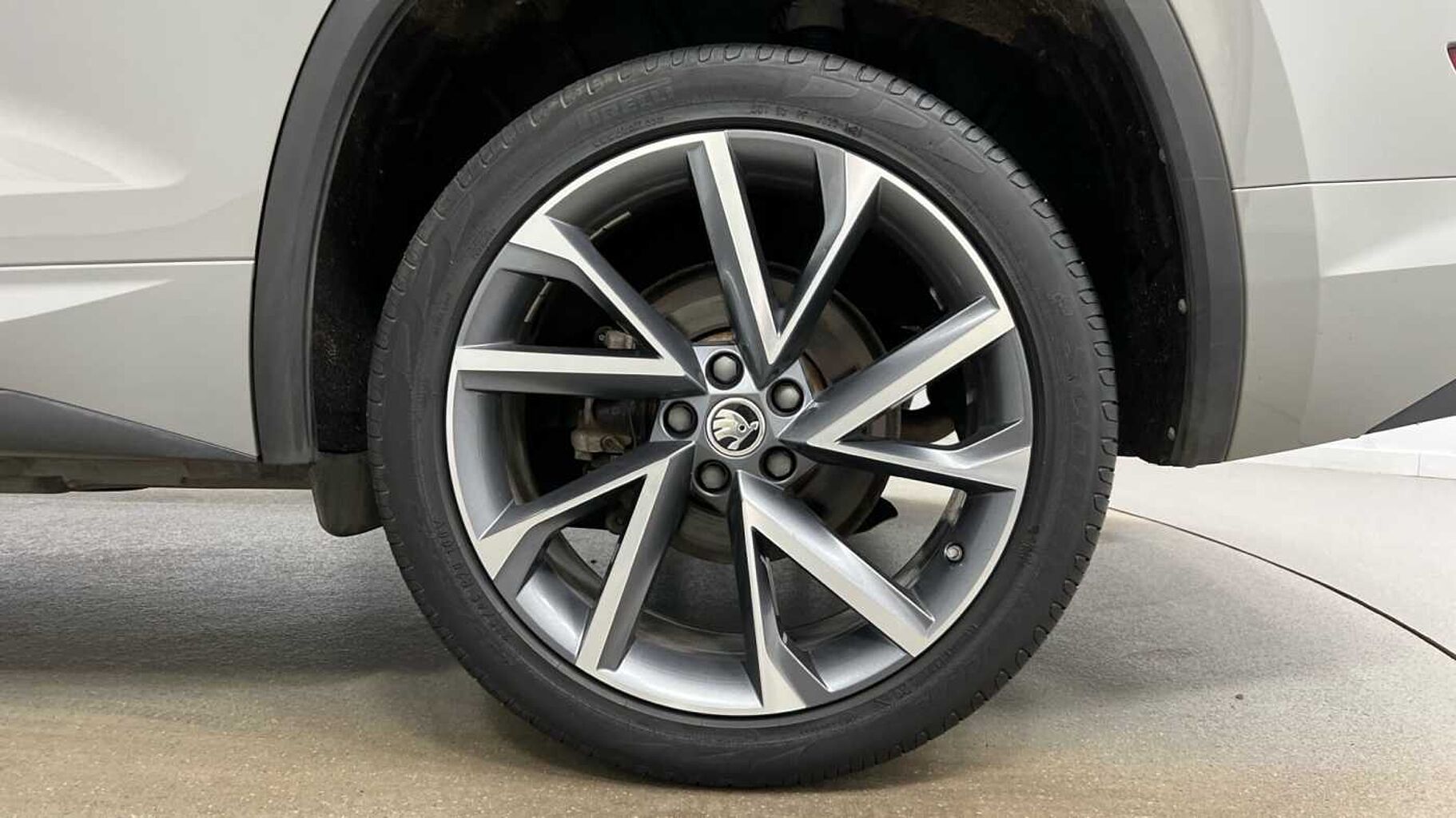 SKODA Kodiaq 2.0 TSI SportLine SUV 5dr Petrol DSG 4WD Euro 6 (s/s) (7 Seat) (190 ps)