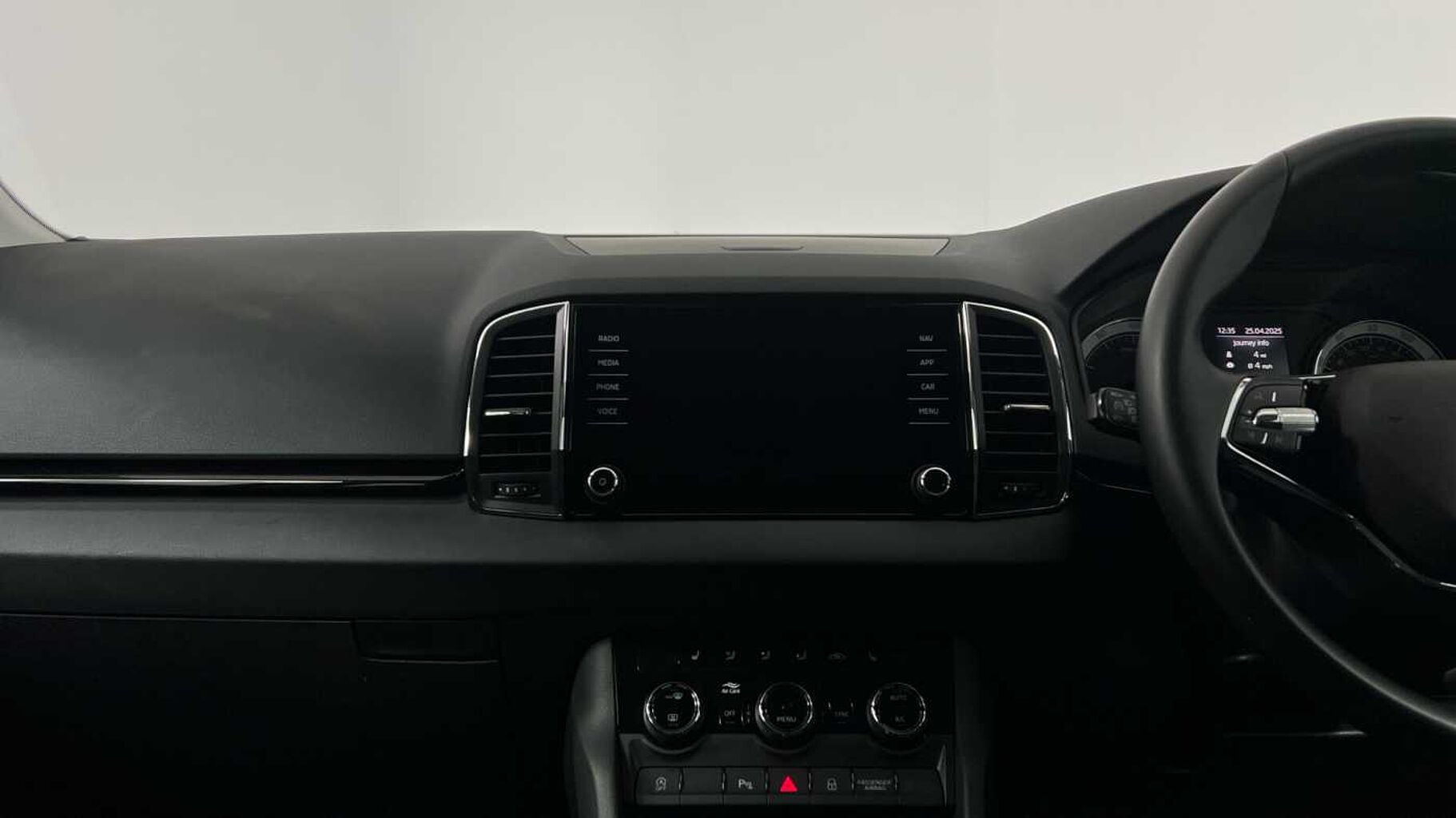 SKODA Karoq SUV 1.5 TSI (150ps) SE L ACT DSG