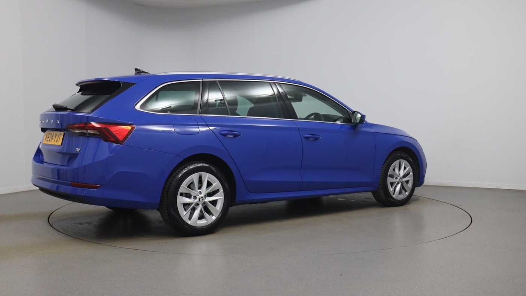 SKODA Octavia 1.4 TSI iV 13kWh SE L Estate 5dr Petrol Plug-in Hybrid DSG Euro 6 (s/s) (204 ps)