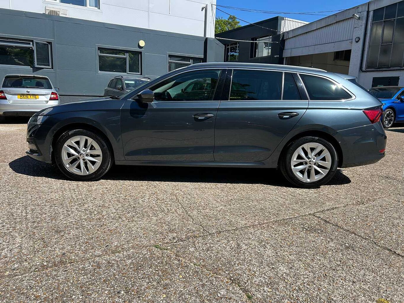 SKODA Octavia 1.5 TSI e-TEC MHEV SE L Estate 5dr Petrol Hybrid DSG Euro 6 (s/s) (150 ps)