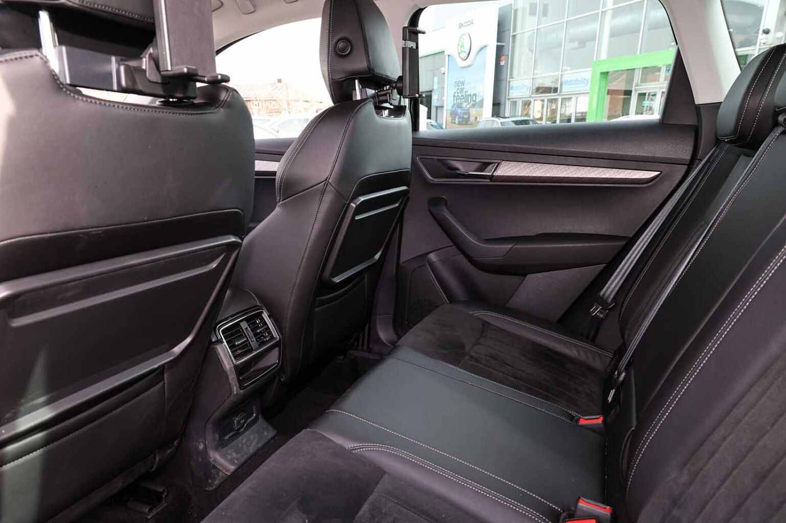SKODA Karoq SUV 1.5 TSI (150ps) SE L ACT DSG