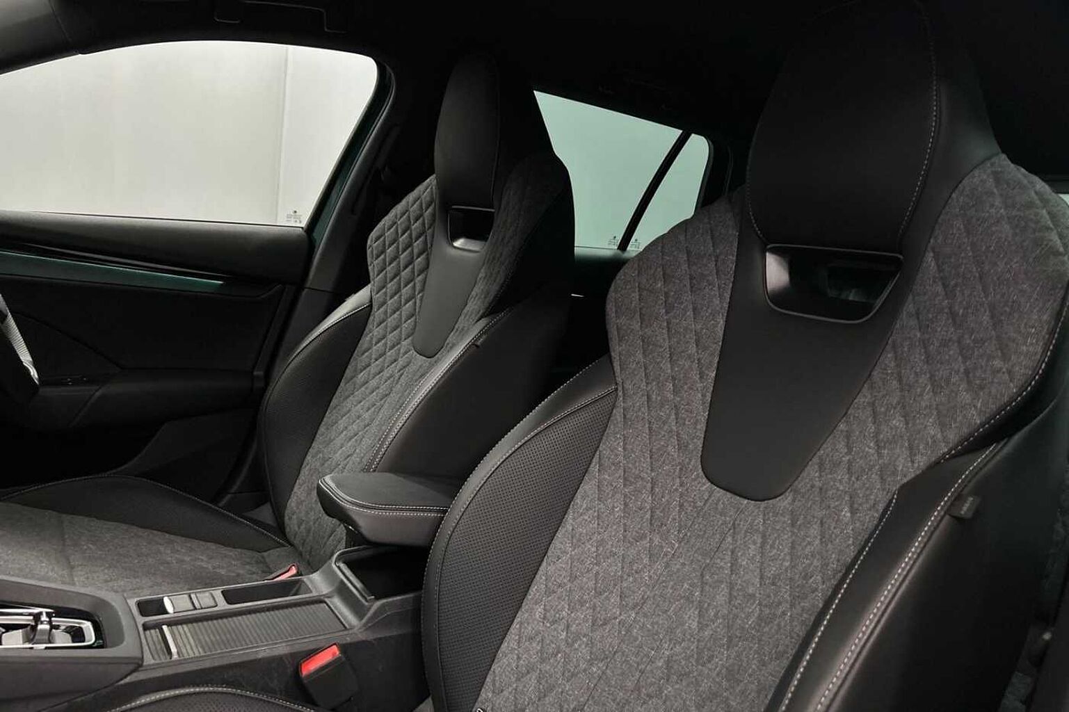 SKODA Octavia 1.5 TSI e-TEC (150ps) SportLine ACT DSG