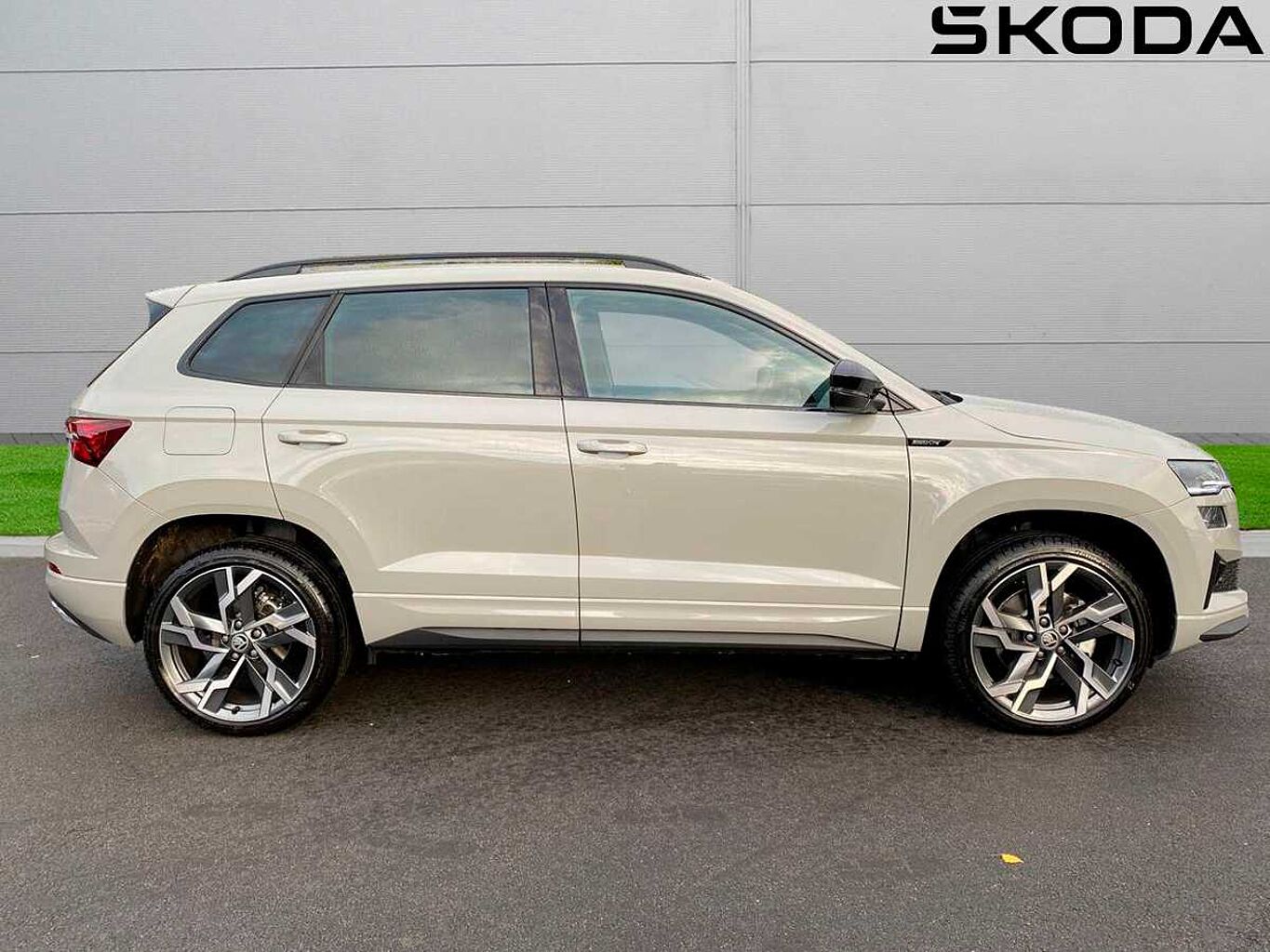 SKODA Karoq SUV 1.5 TSI (150ps) SportLine ACT DSG