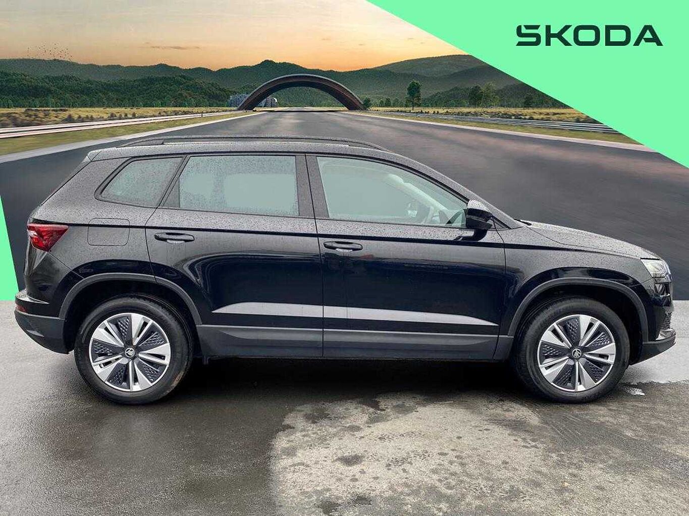 SKODA Karoq 1.5 TSI SE Drive 5Dr DSG