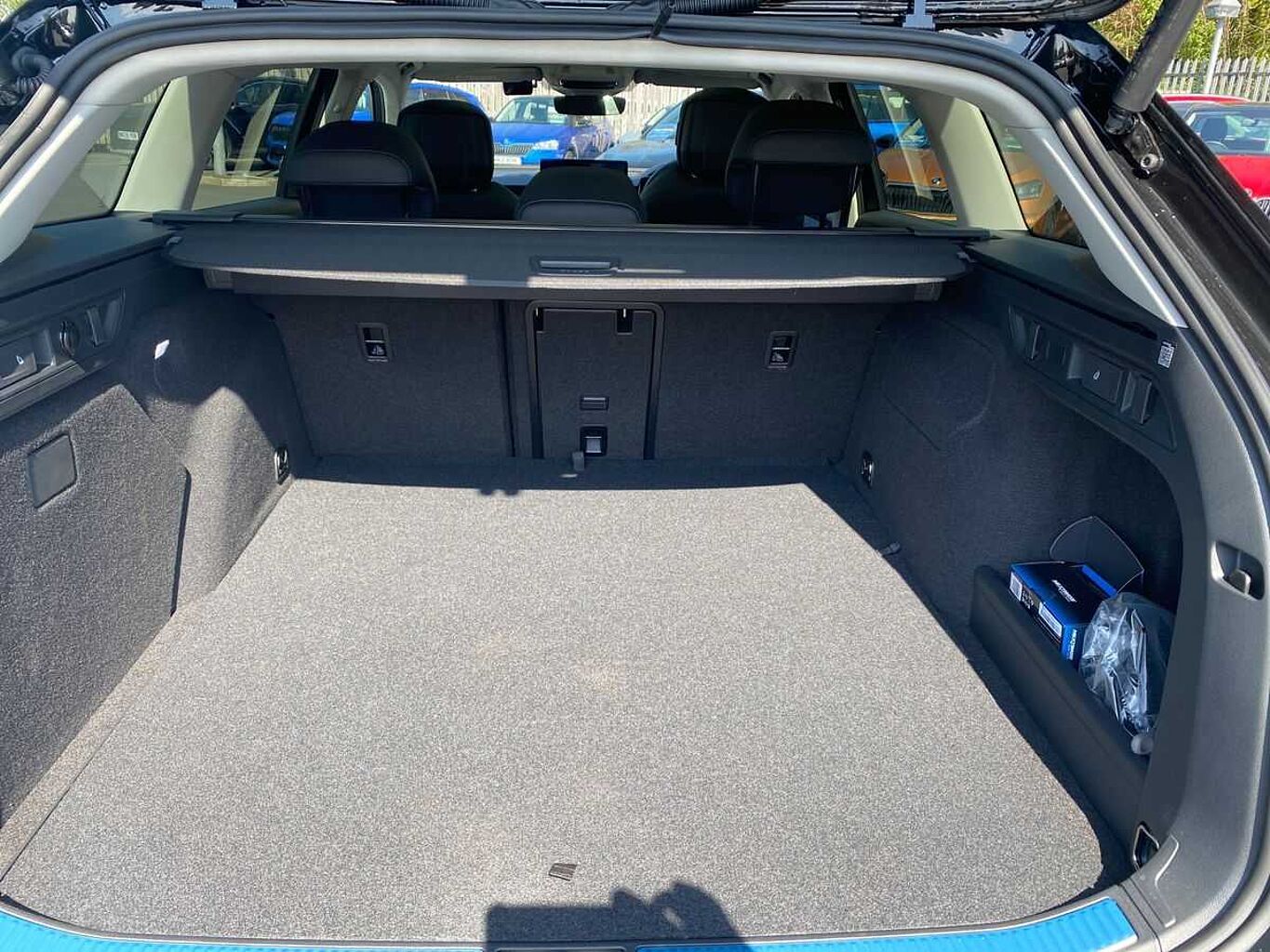 SKODA Superb 1.5 TSI Iv SE L DSG 5Dr