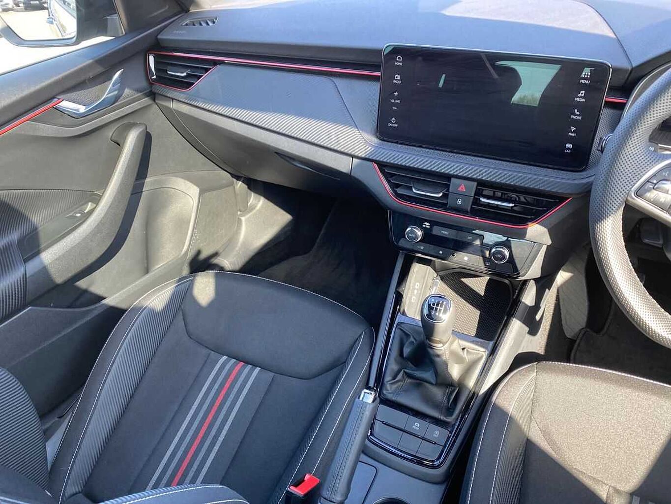 SKODA Kamiq 1.5 TSI Monte Carlo 5Dr