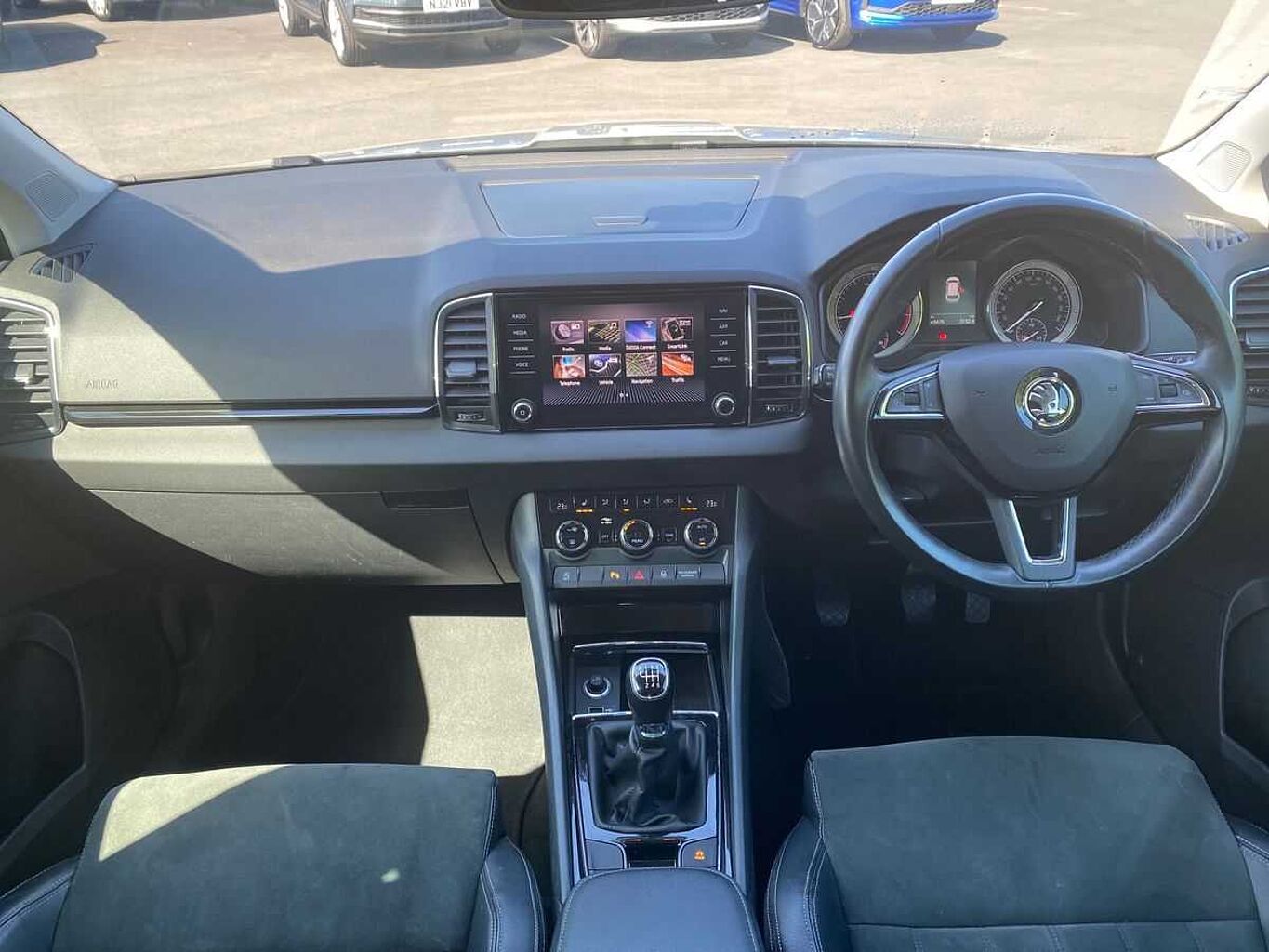 SKODA Karoq SUV 1.5 TSI (150ps) SE L ACT