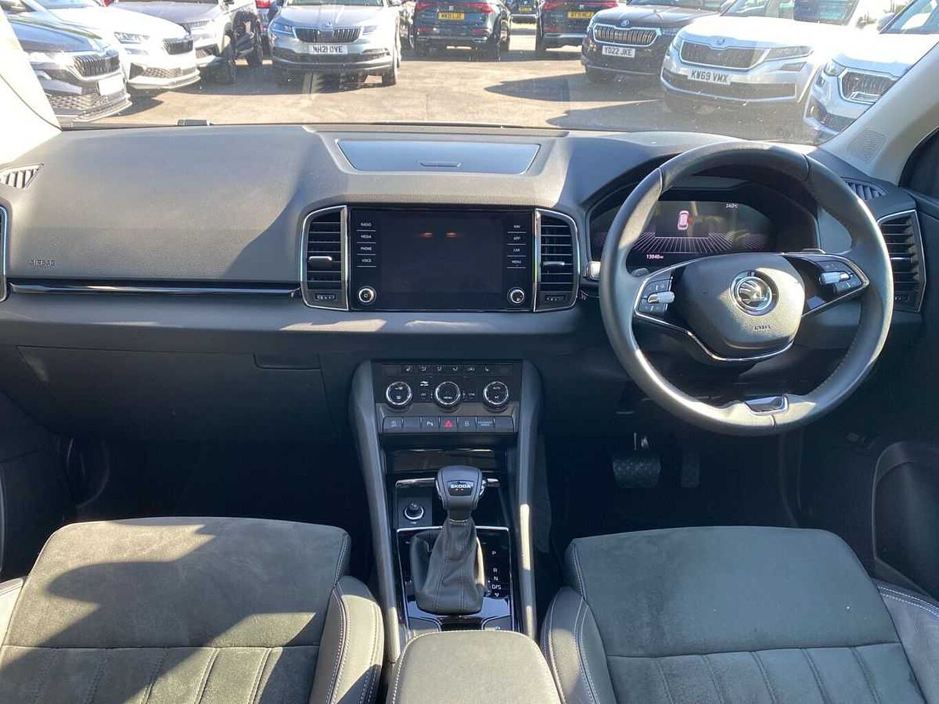 SKODA Karoq 1.5 TSI SE L 5Dr DSG