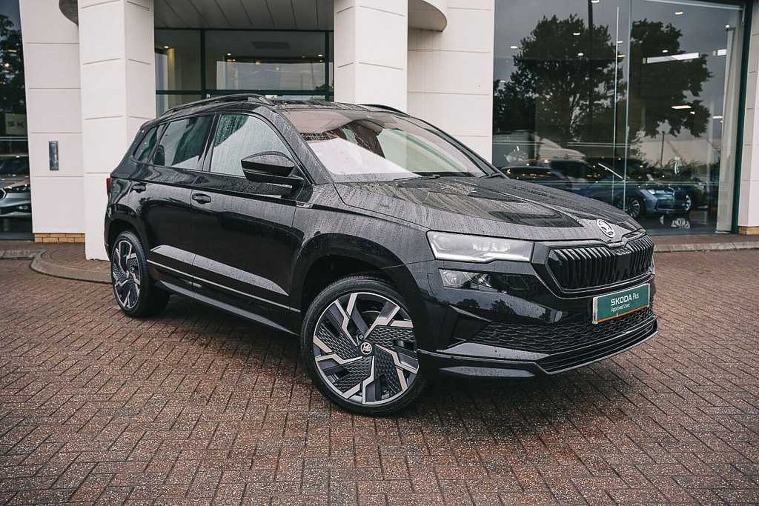 SKODA Karoq SUV 2.0 TSI (190ps) 4X4 SportLine DSG