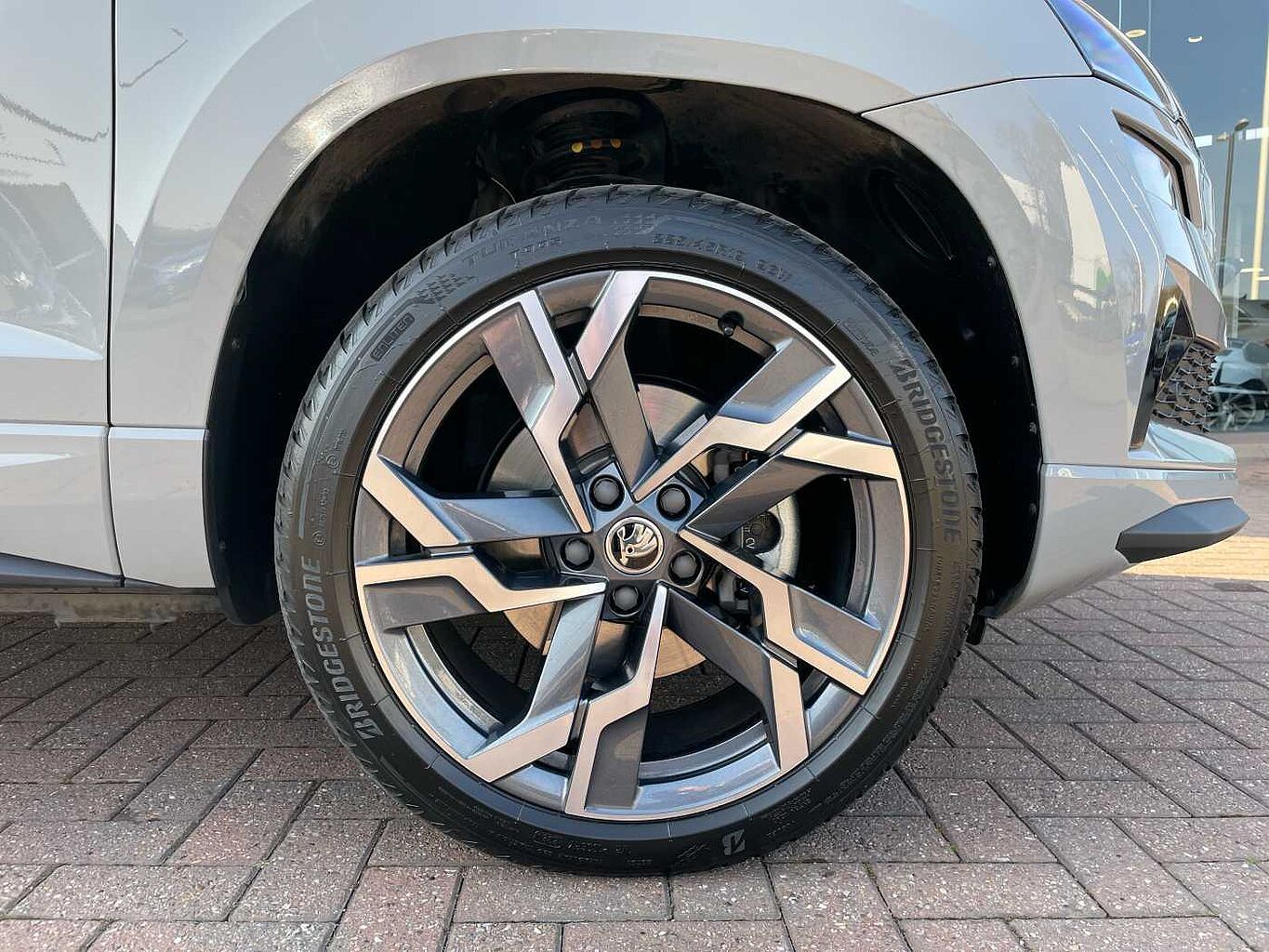 SKODA Karoq SUV 2.0 TSI (190ps) 4X4 SportLine DSG