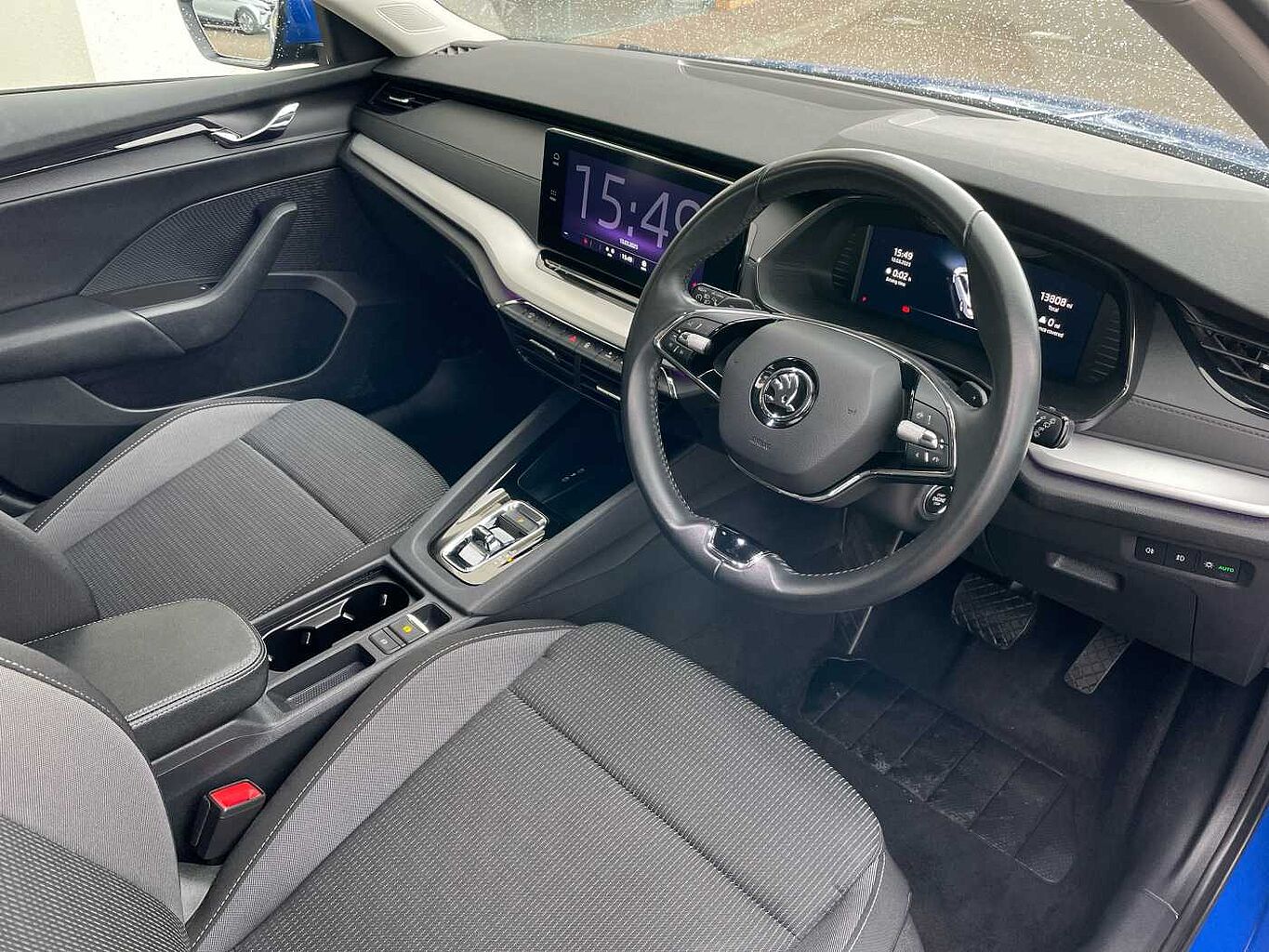 SKODA Octavia 1.0 TSI e-TEC (110ps) SE DSG ( Virtual Cockpit, LED interior Light Pack)