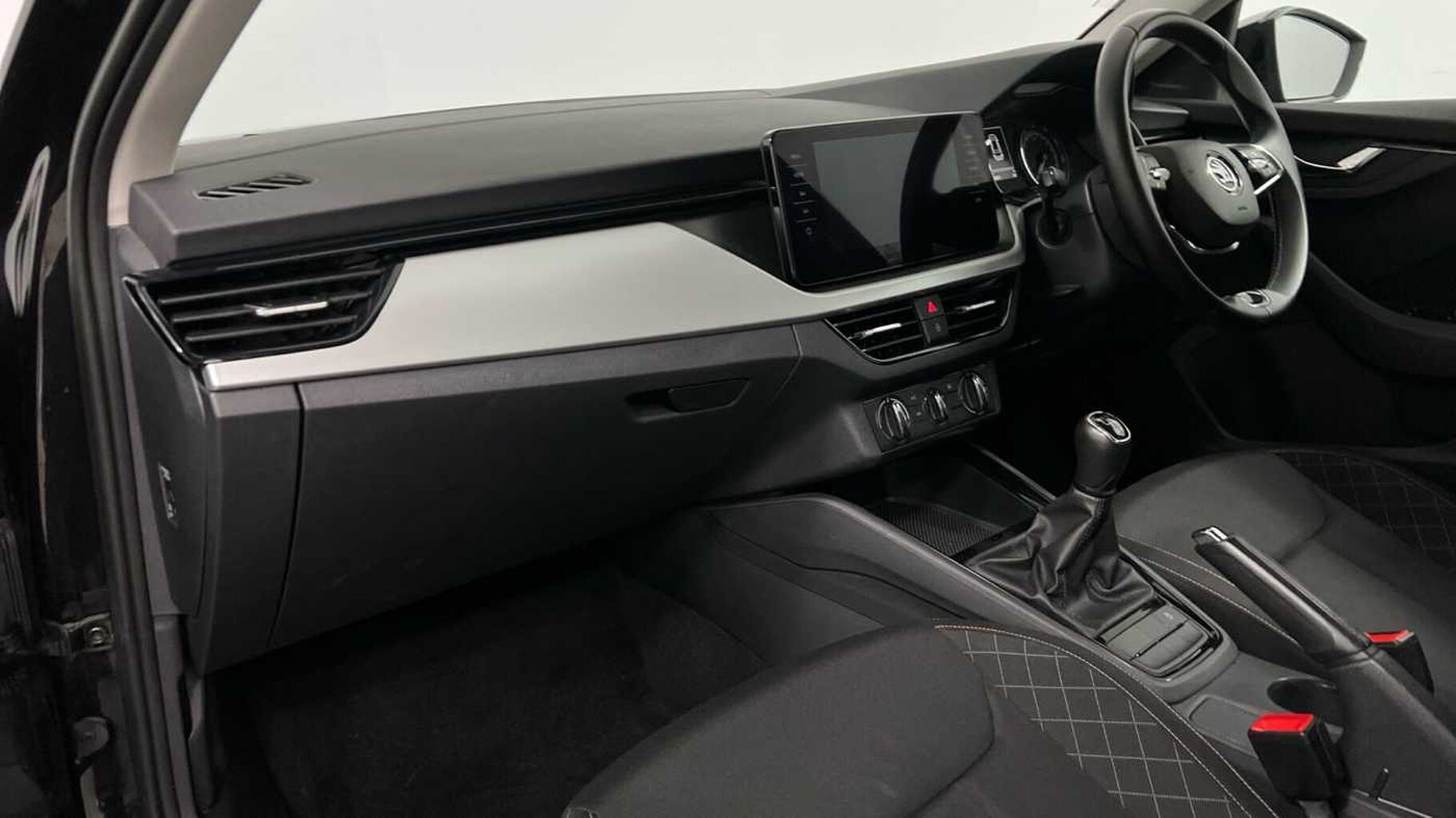 SKODA Kamiq 1.0 TSI SE Drive SUV 5dr Petrol Manual Euro 6 (s/s) (95 ps)
