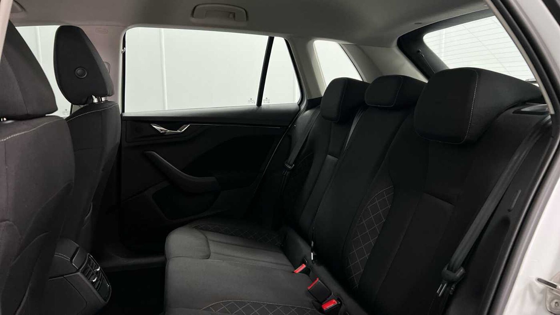 SKODA Kamiq 1.5 TSI ACT SE SUV 5dr Petrol Manual Euro 6 (s/s) (150 ps)