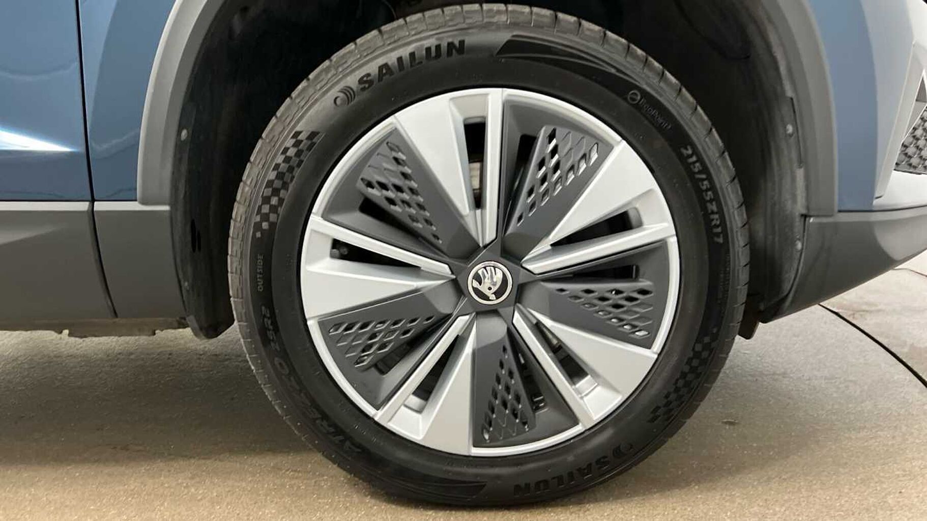 SKODA Karoq 1.5 TSI ACT SE Drive SUV 5dr Petrol DSG Euro 6 (s/s) (150 ps)