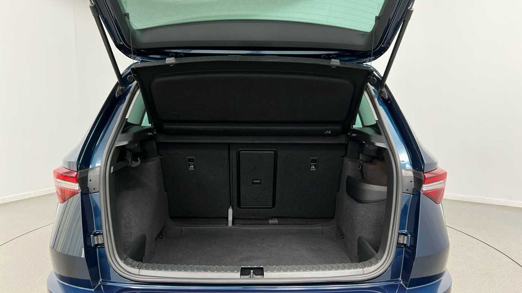 SKODA Karoq 1.5 TSI ACT SE Drive SUV 5dr Petrol DSG Euro 6 (s/s) (150 ps)