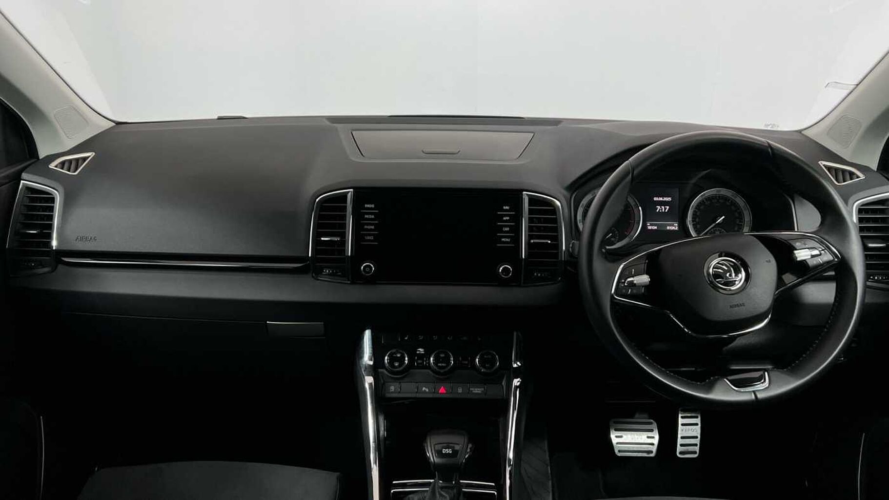 SKODA Karoq SUV 1.5 TSI (150ps) SE L ACT DSG