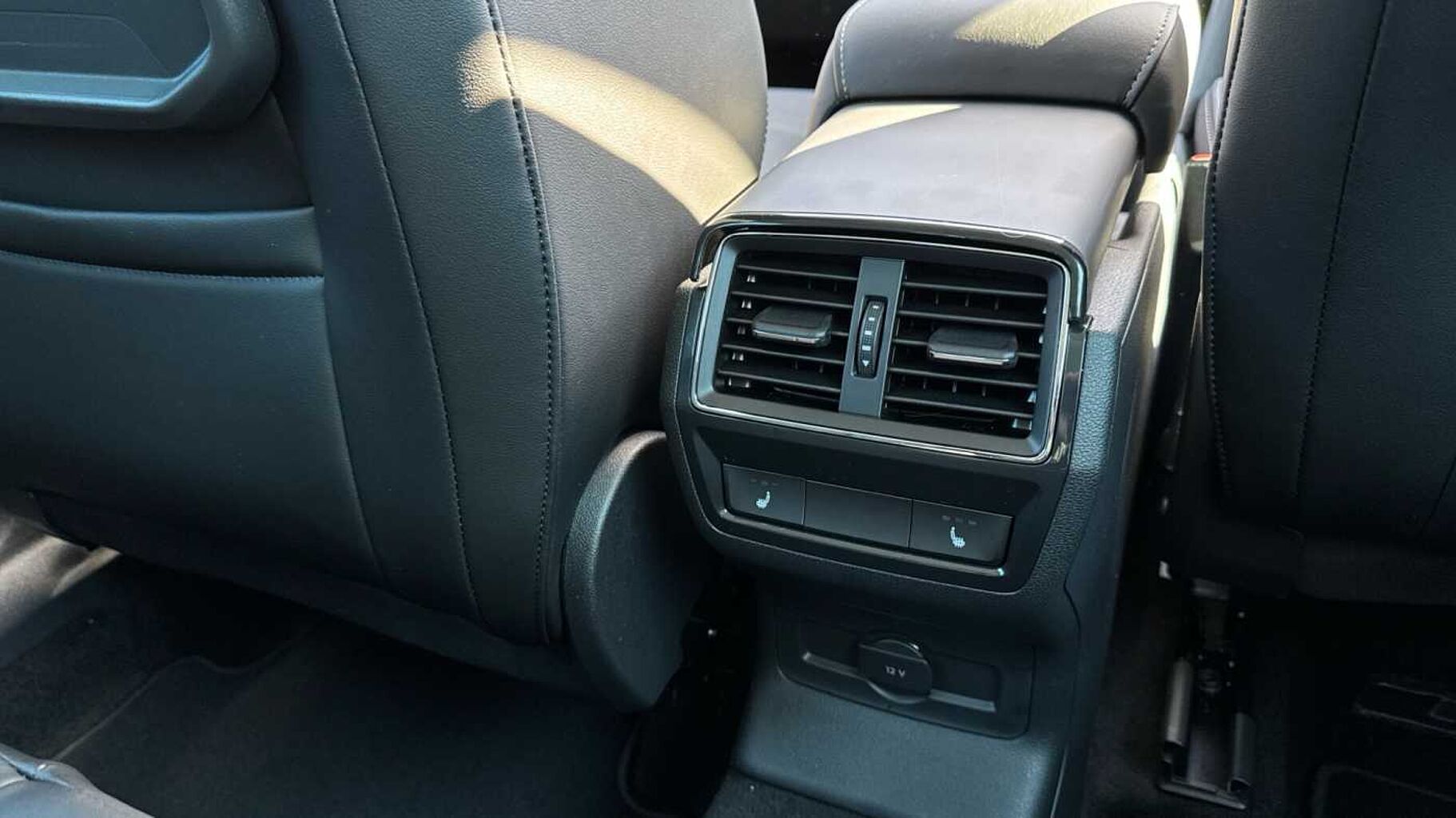 SKODA Karoq SUV 1.5 TSI (150ps) SE L ACT DSG