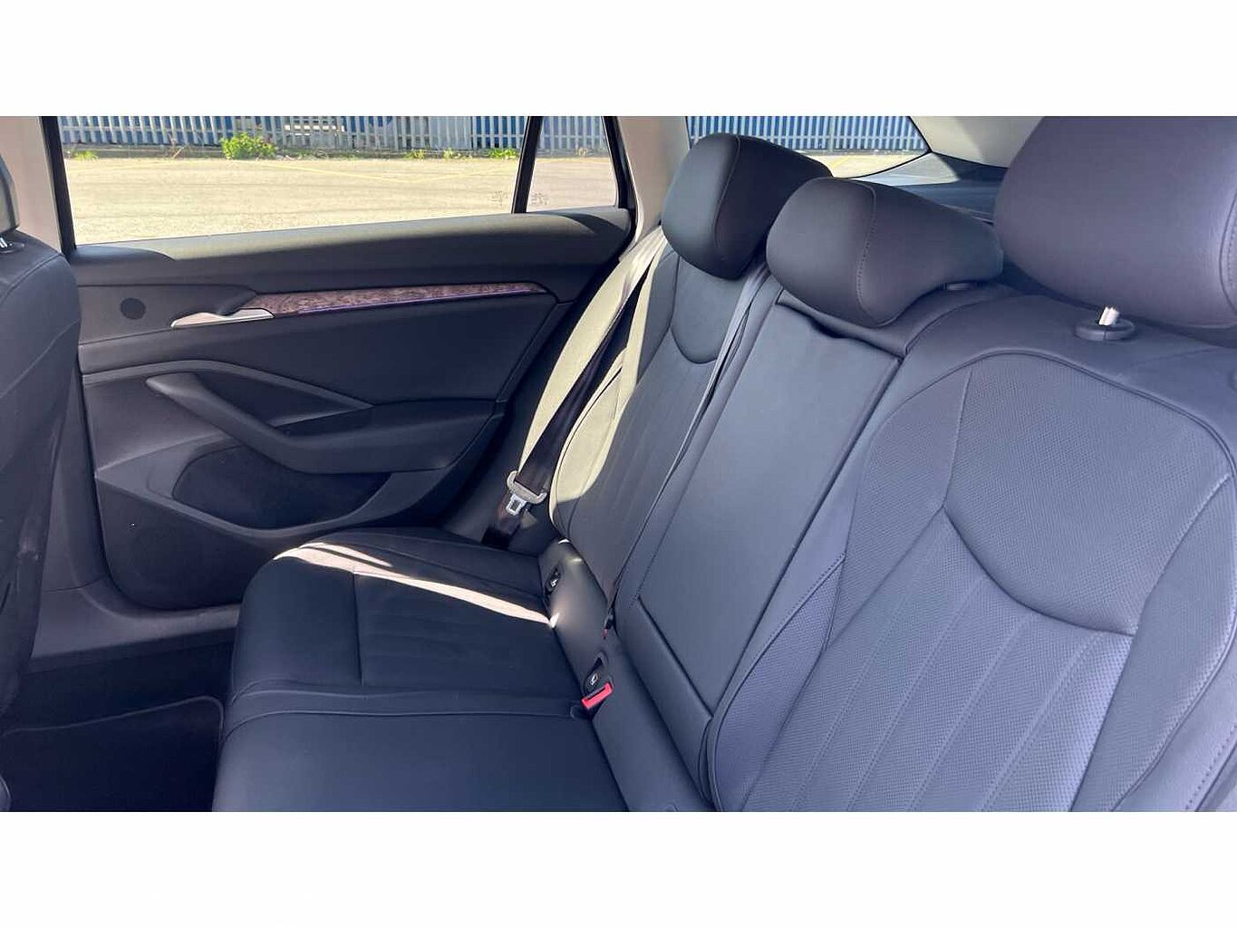 SKODA SUPERB 2.0 TDI 193 L&K 4X4 5Dr DSG Estate