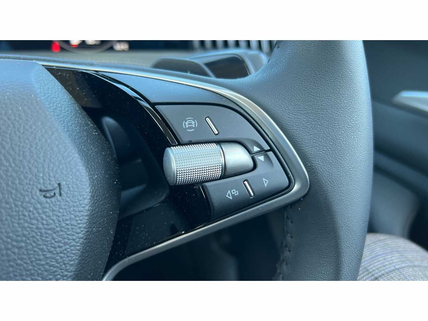 SKODA SUPERB 2.0 TDI 193 L&K 4X4 5Dr DSG Estate