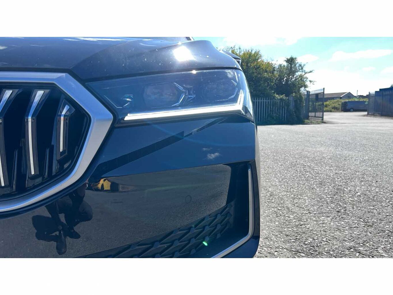 SKODA SUPERB 2.0 TDI 193 L&K 4X4 5Dr DSG Estate