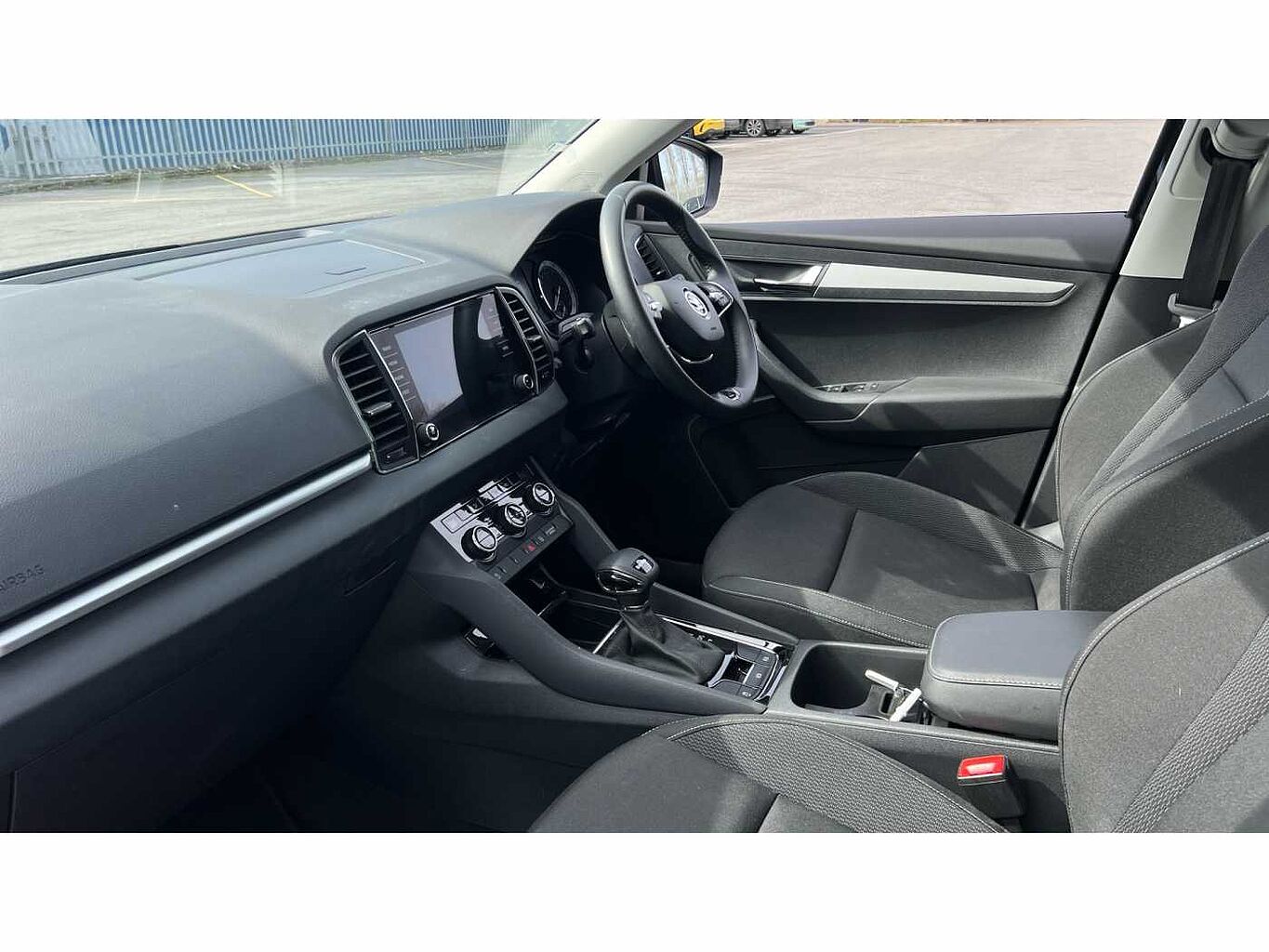 SKODA KAROQ 1.5 TSI SE Drive 5dr DSG