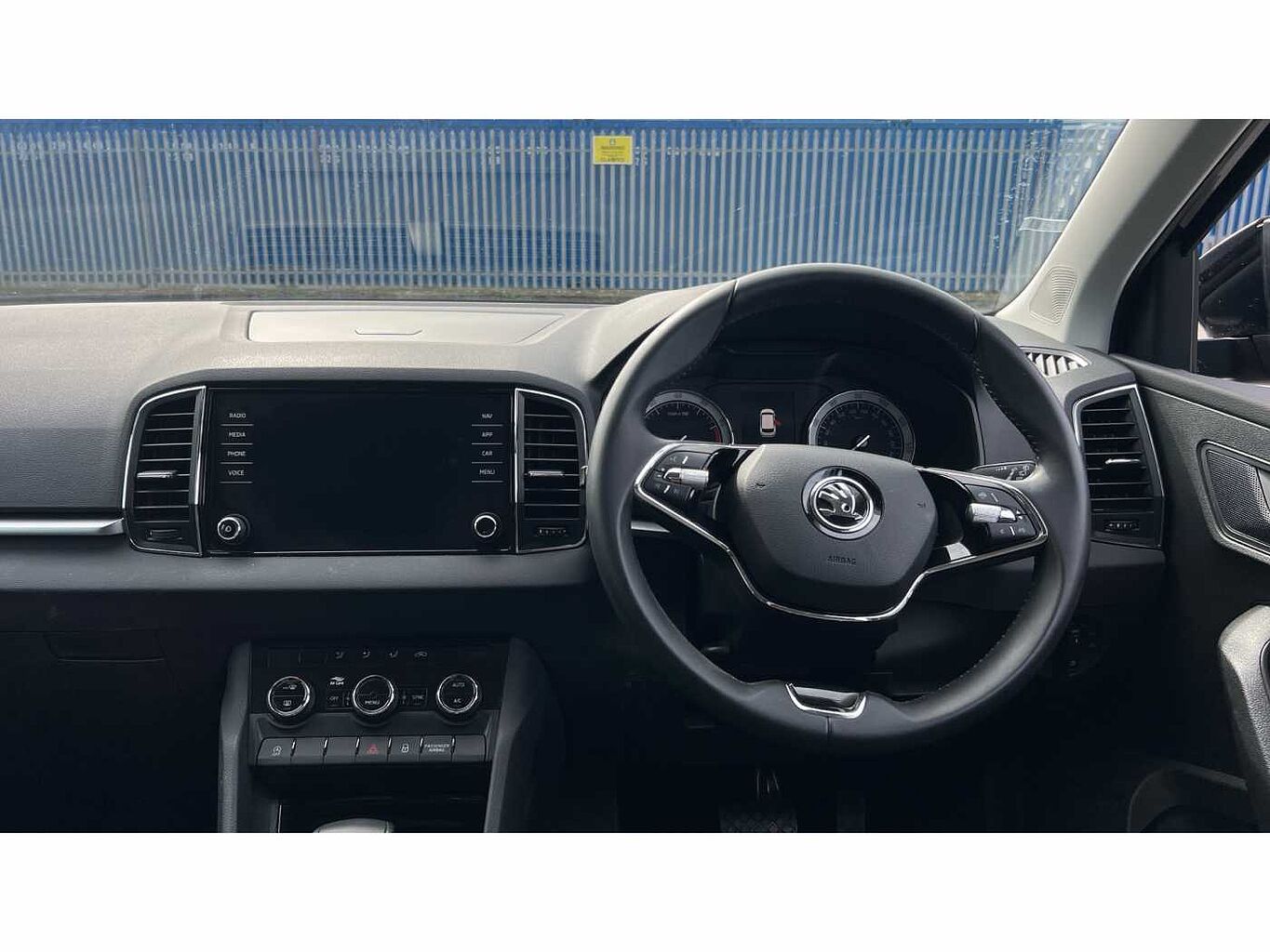 SKODA KAROQ 1.5 TSI SE Drive 5dr DSG