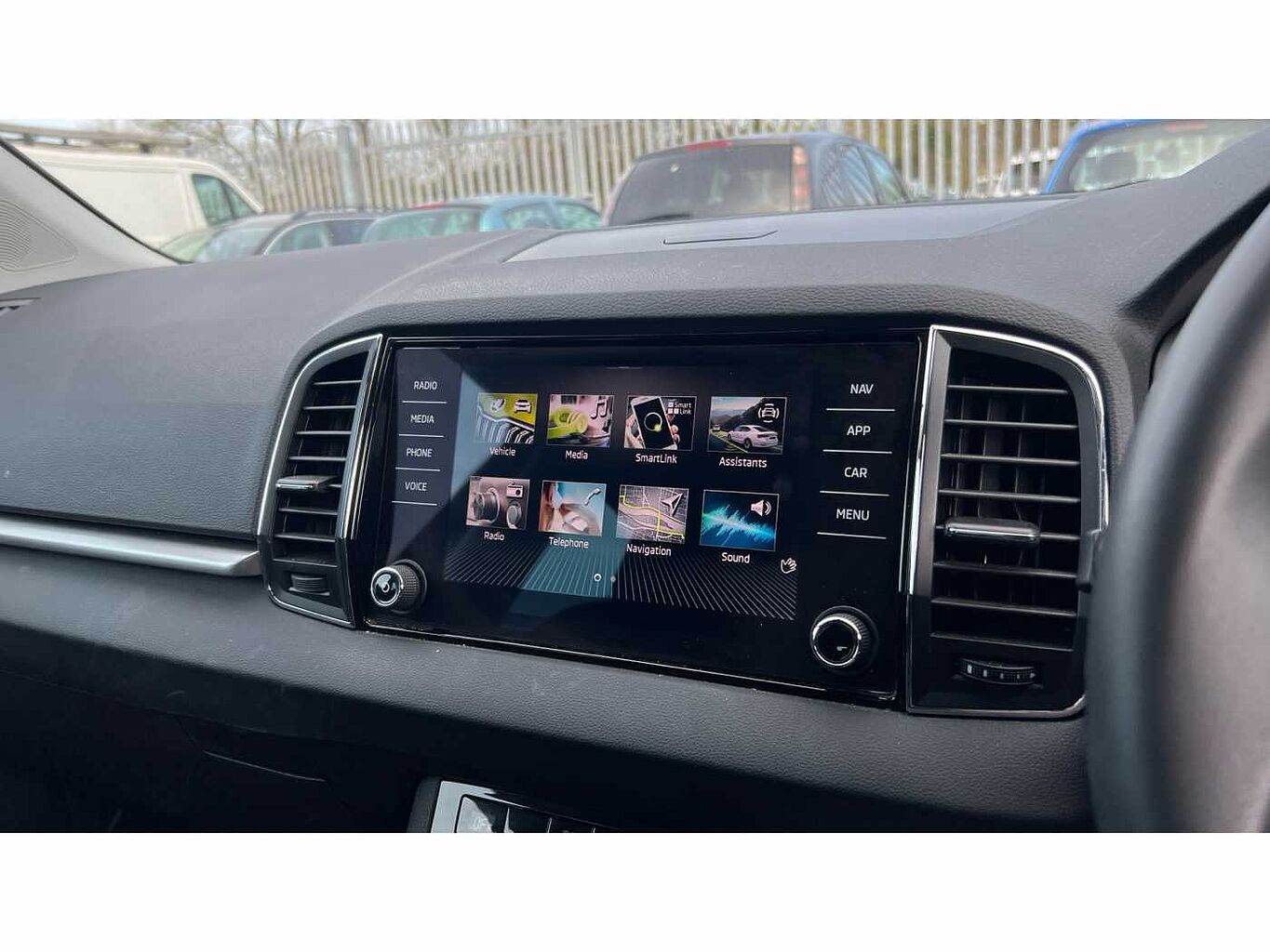 SKODA KAROQ 1.5 TSI SE Drive 5dr DSG