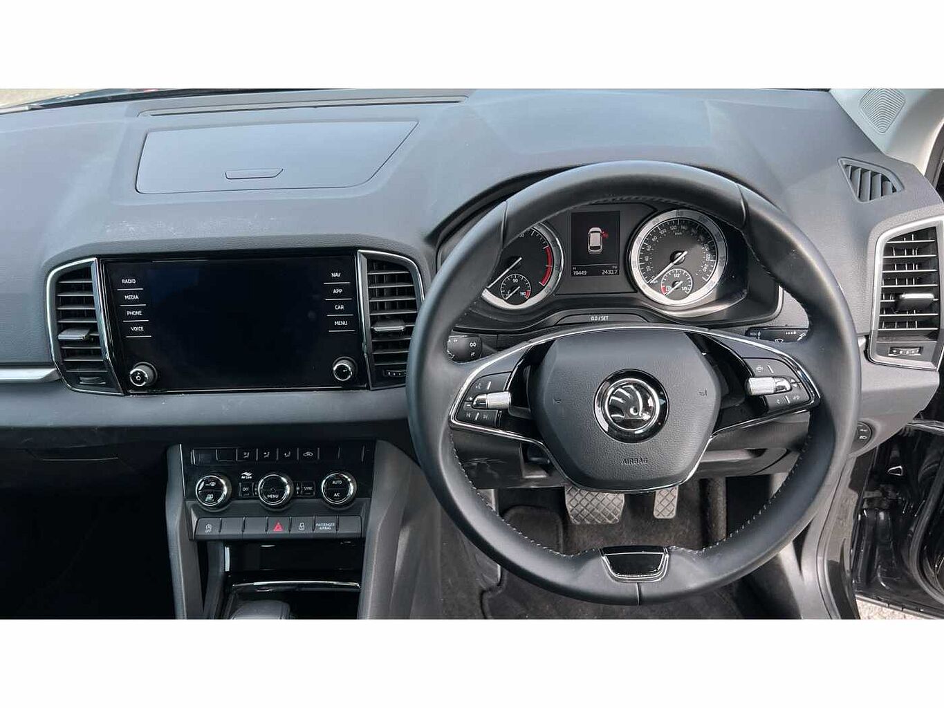 SKODA KAROQ 1.5 TSI SE Drive 5dr DSG