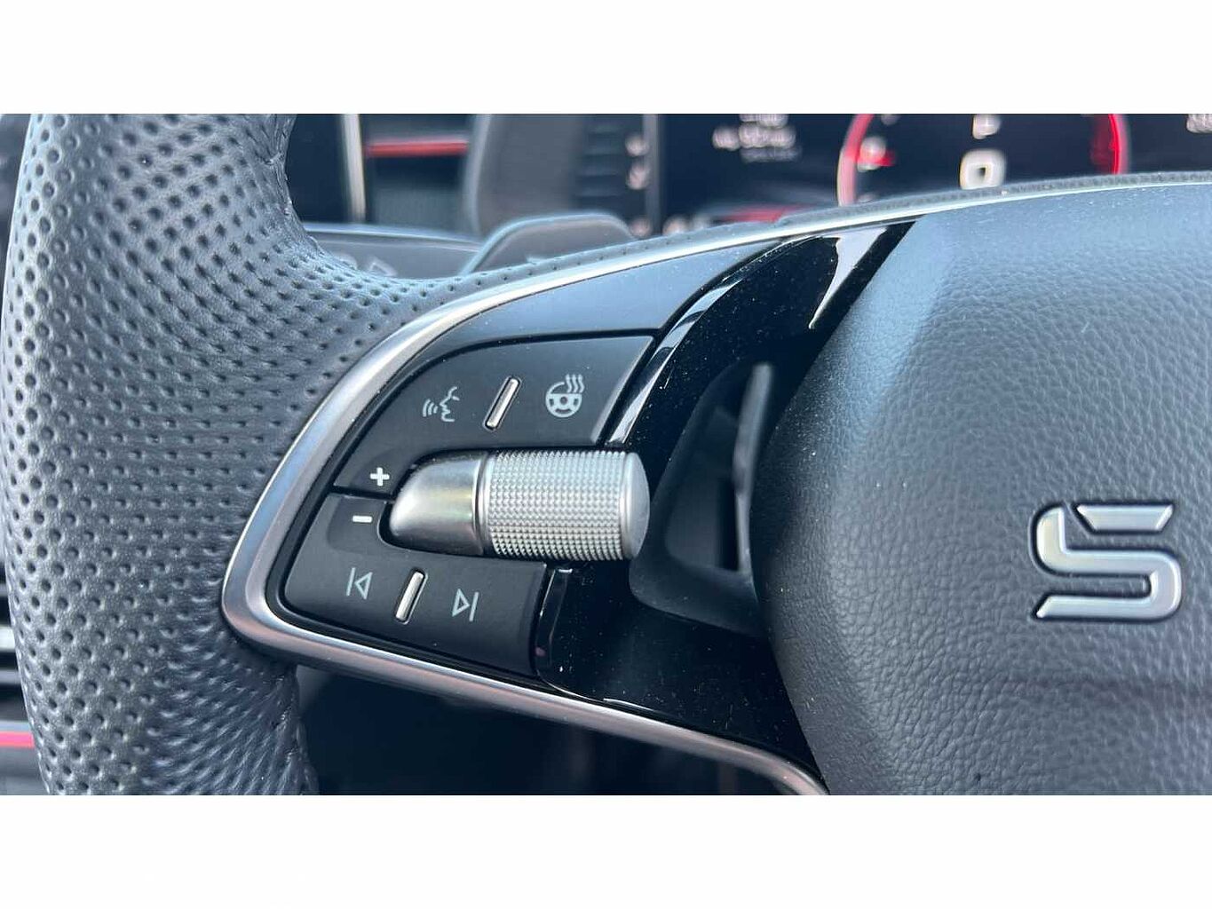 SKODA KAMIQ 1.0 TSI Monte Carlo Edition 5Dr DSG Hatchback