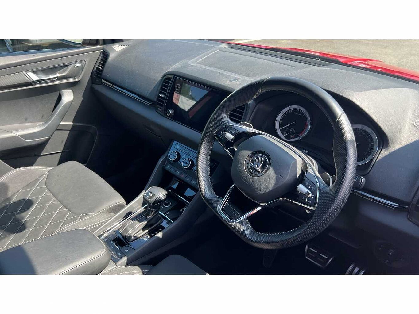SKODA Karoq SUV 2.0 TSI (190ps) 4X4 SportLine DSG