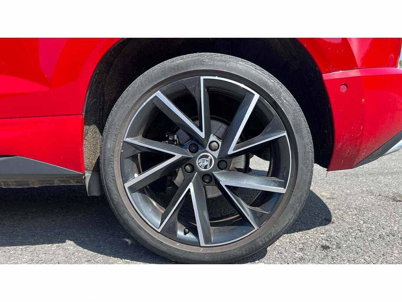SKODA Karoq SUV 2.0 TSI (190ps) 4X4 SportLine DSG
