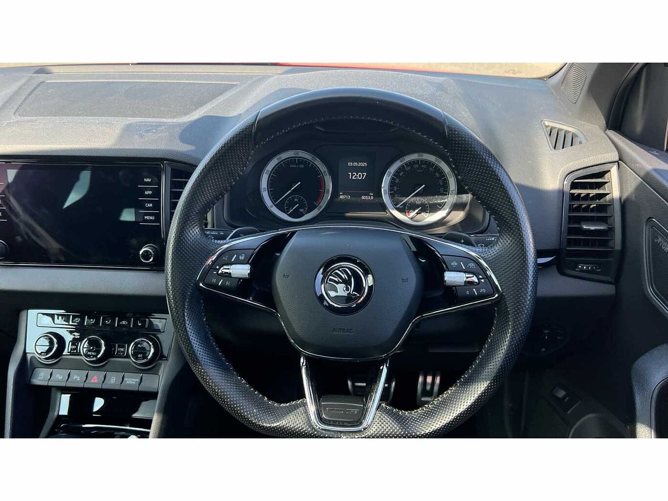 SKODA Karoq SUV 2.0 TSI (190ps) 4X4 SportLine DSG