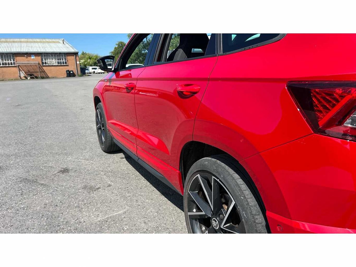 SKODA Karoq SUV 2.0 TSI (190ps) 4X4 SportLine DSG