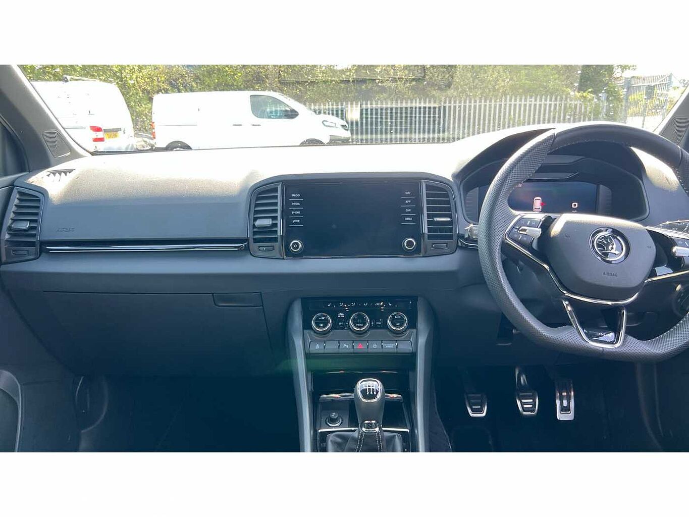SKODA KAROQ 1.5 TSI Sportline 5dr