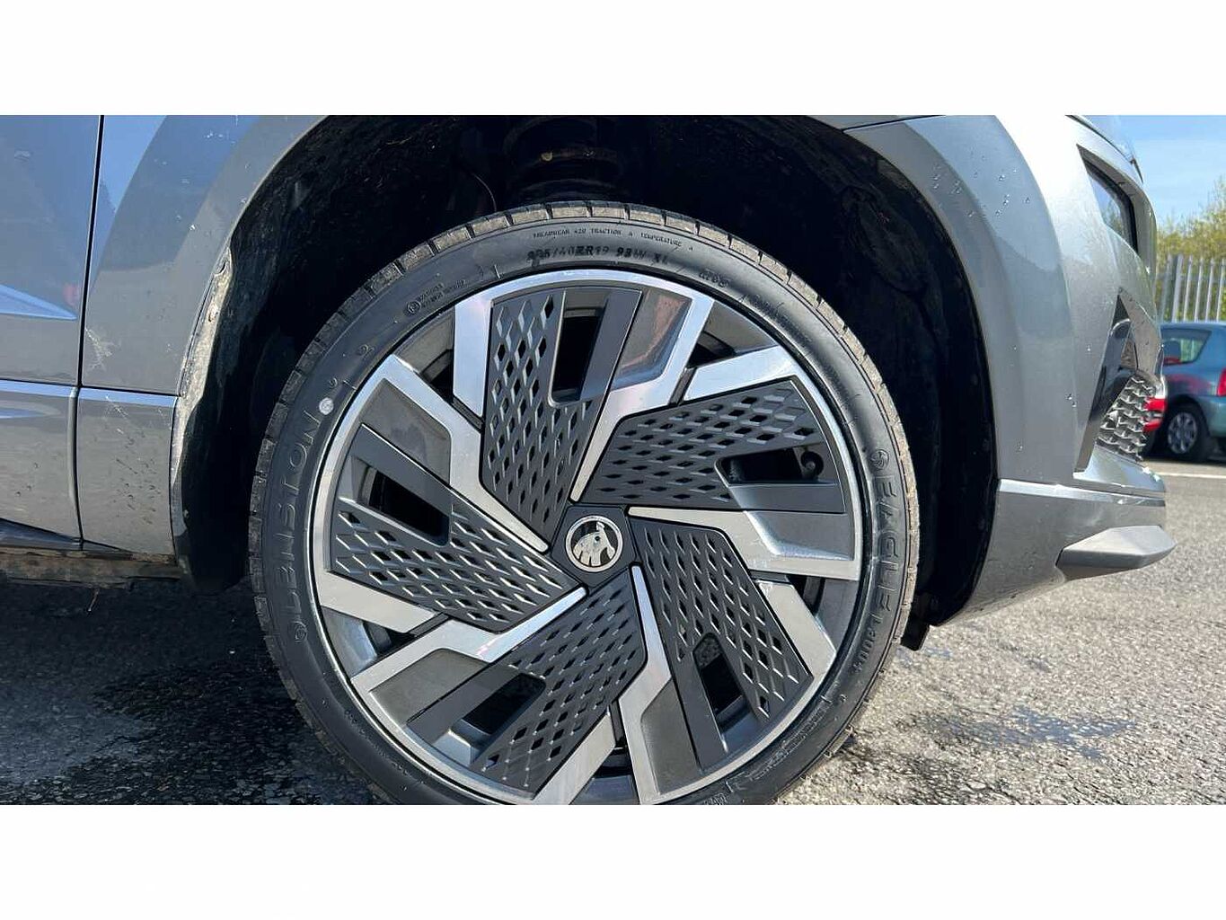 SKODA KAROQ 1.5 TSI Sportline 5dr