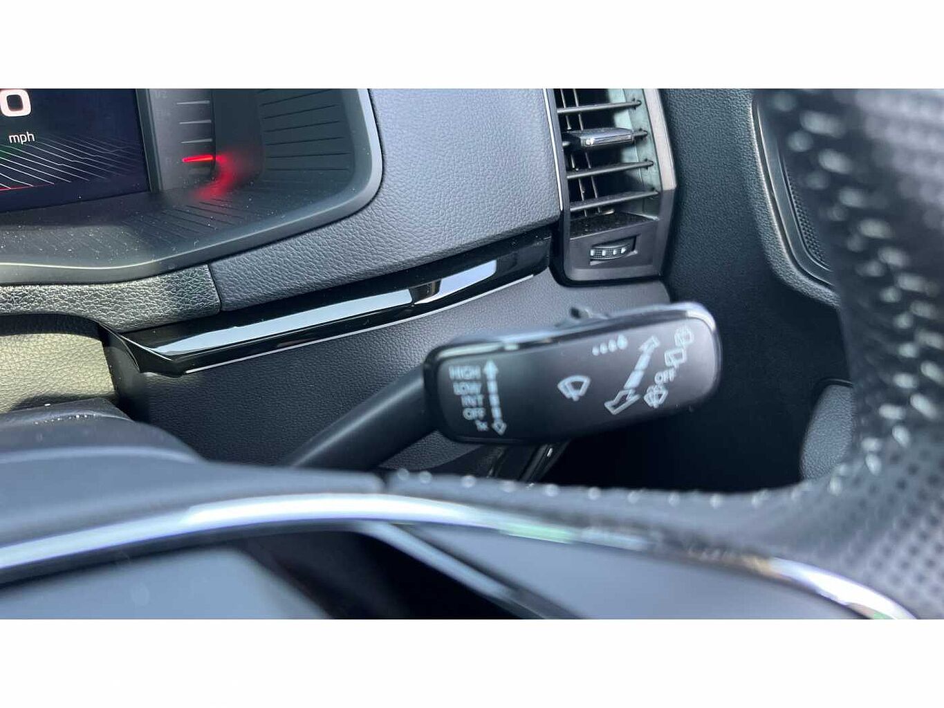 SKODA KAROQ 1.5 TSI Sportline 5dr