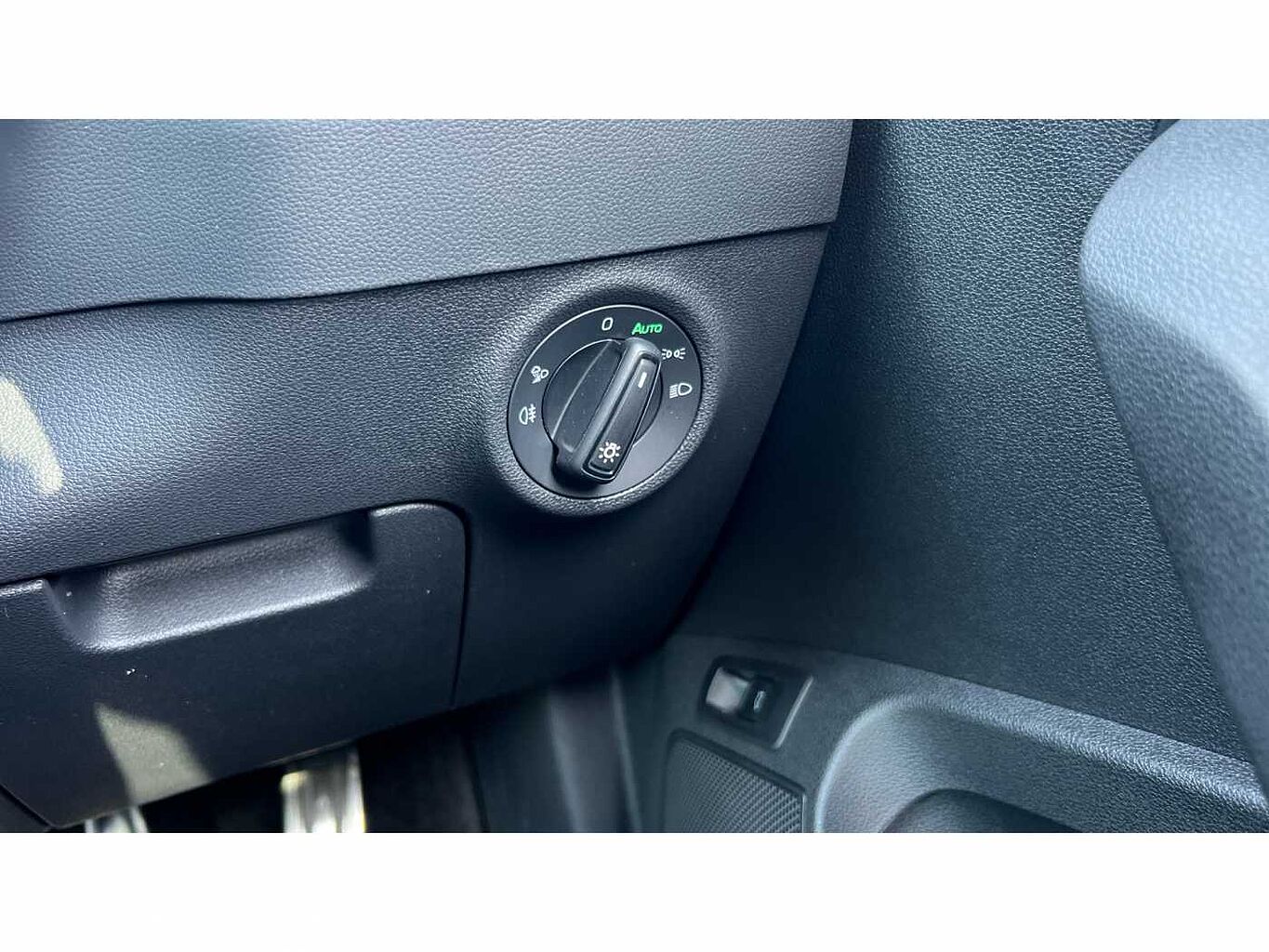 SKODA KAROQ 1.5 TSI Sportline 5dr