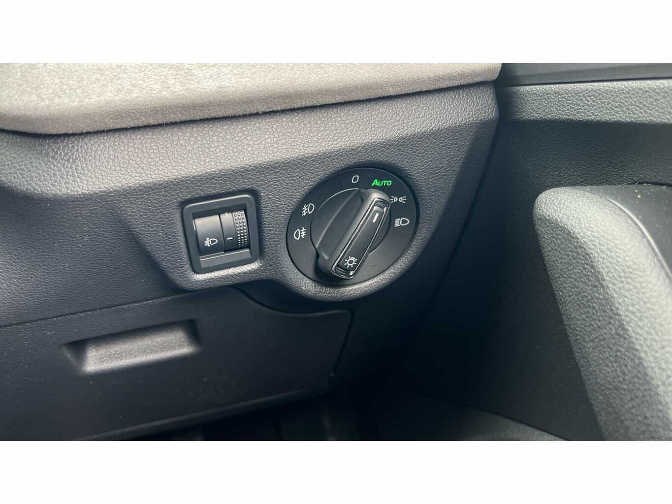 SKODA KAMIQ ŠKODA  Hatchback 1.0 TSI SE L 5dr