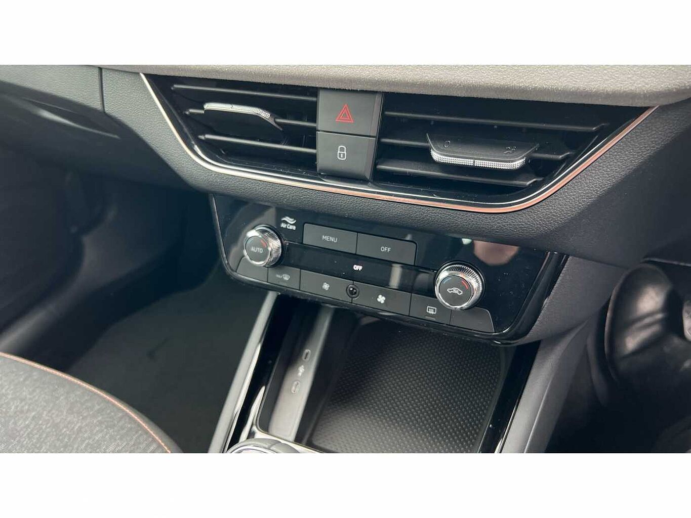 SKODA KAMIQ ŠKODA  Hatchback 1.0 TSI SE L 5dr