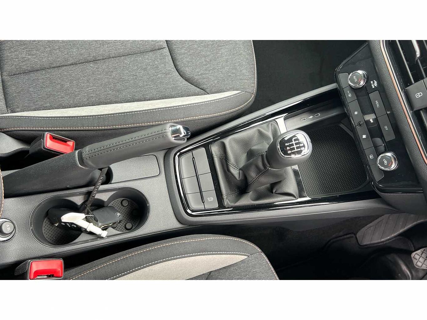 SKODA KAMIQ ŠKODA  Hatchback 1.0 TSI SE L 5dr