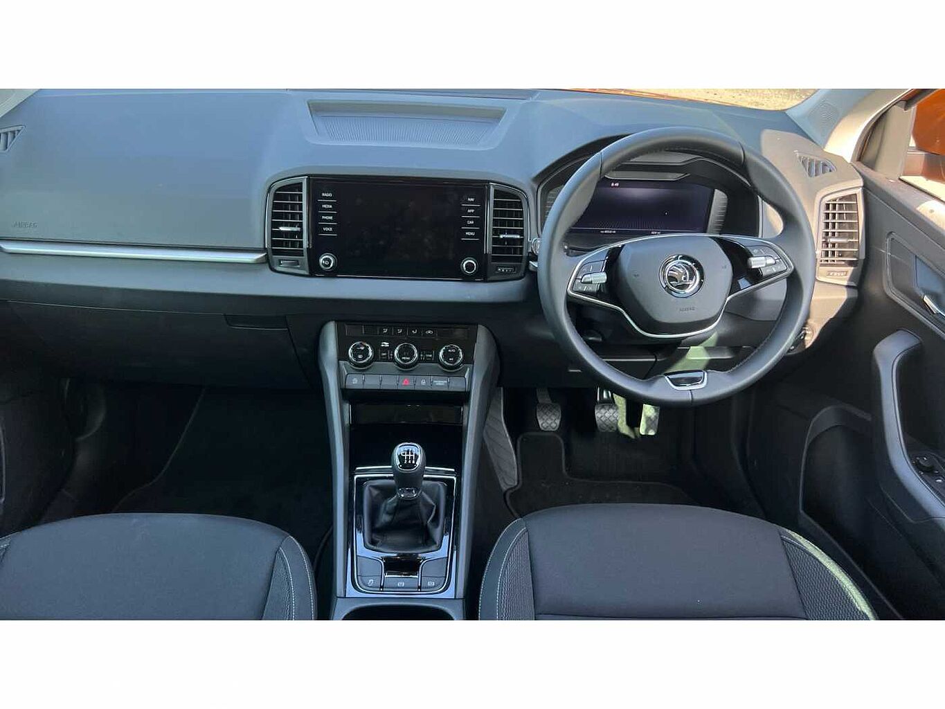 SKODA KAROQ 1.5 TSI SE Drive 5Dr Estate