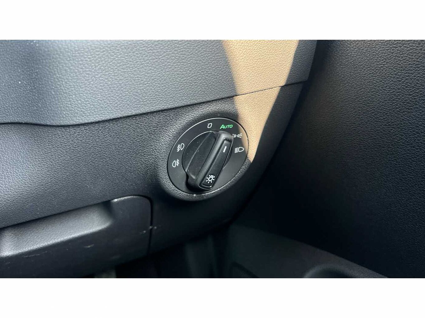 SKODA KAROQ 1.5 TSI SE Drive 5Dr Estate