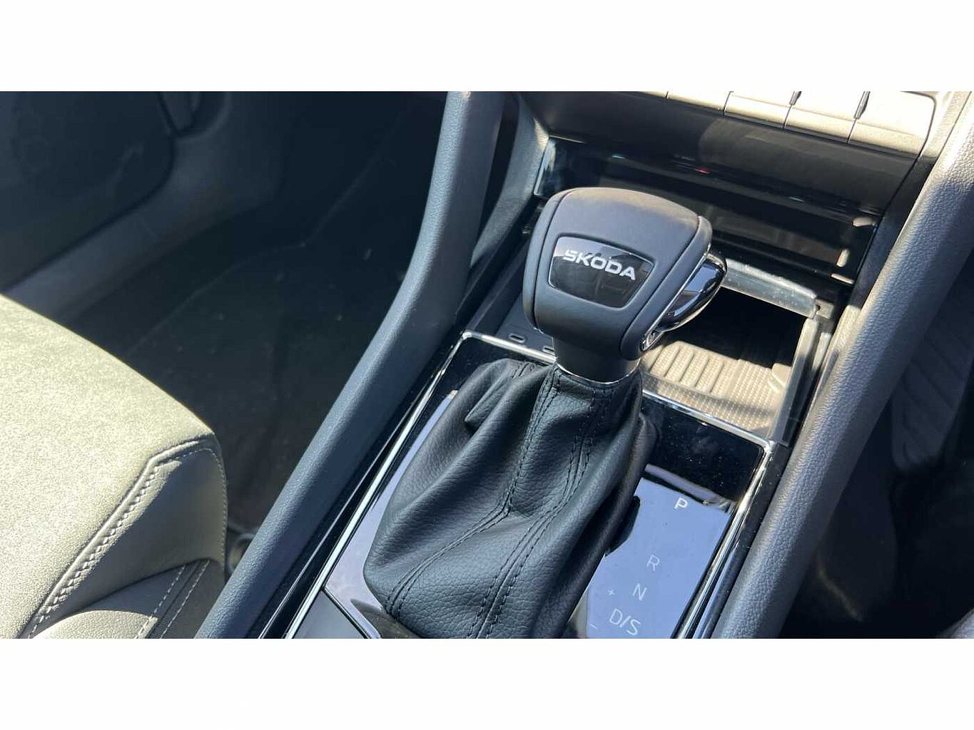 SKODA KAROQ 1.5 TSI SE L Edition 5Dr DSG Estate
