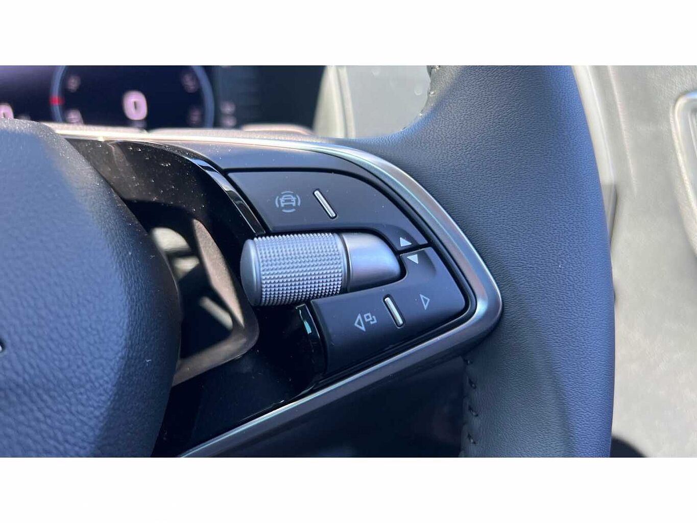 SKODA KAROQ 1.5 TSI SE L Edition 5Dr DSG Estate