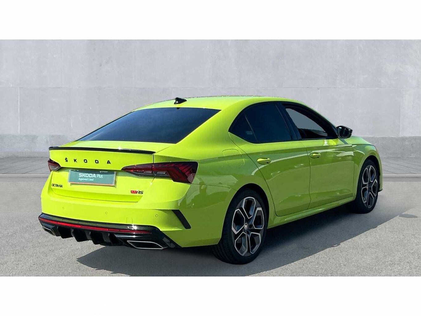 SKODA Octavia vRS Hatch (2017) 2.0 TSI vRS 245